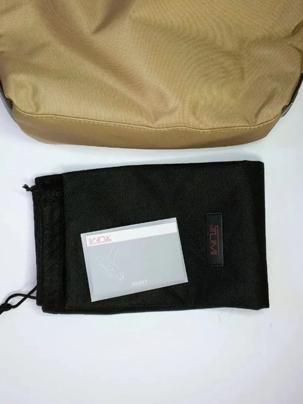 TUMI Cargo Leather Strap Canvas Tote Bag Tan Beige 2 Pockets Keyholder Zip